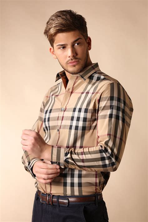 3042 1005 13 57015 135 2n burberry|burberry clothing for men.